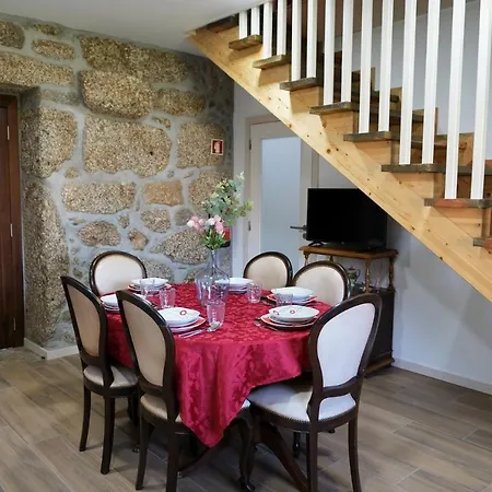 Вилла Aldeia Da Quinta Do Paco - Санту-Тирсу