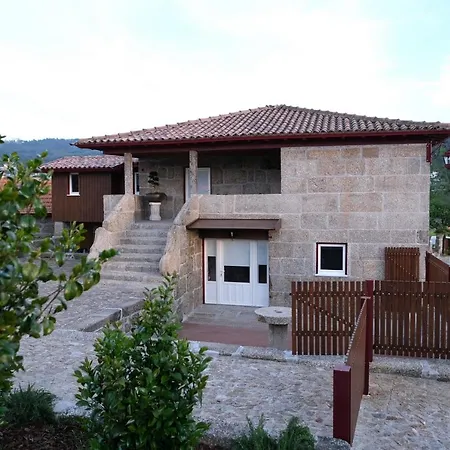 Aldeia Da Quinta Do Paço - Em